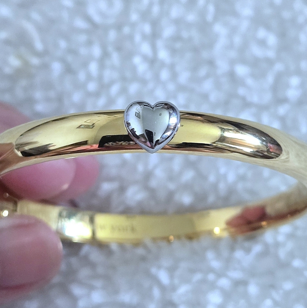 Kate Spade Gold💛 "Heartful" Hinged Bracelet - NWT - Picture 13 of 16